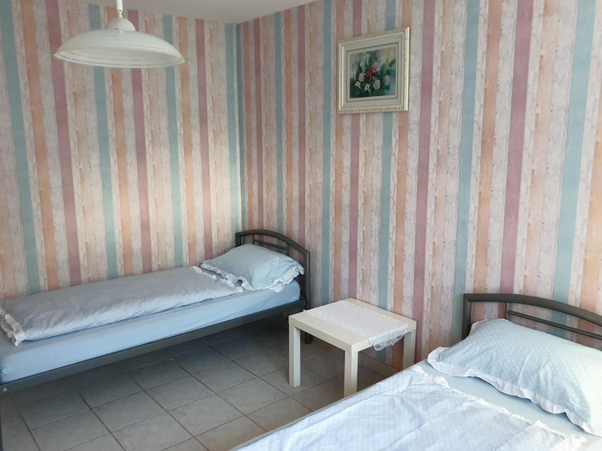 Schoene Grosse Ferienwohnung Im Mittelrheintal Nahe Loreley Bornich Exterior foto